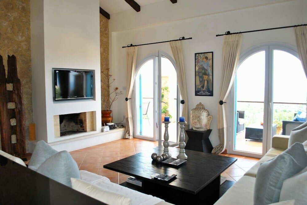 Фото Villa Alex by Amy Villas