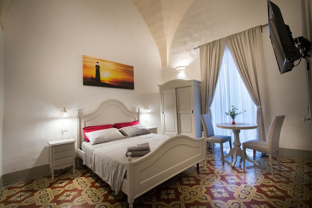Фото Le Finestre Su Porta Carrese - Luxury Rooms & Suites