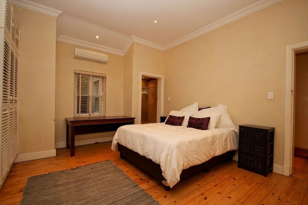 Фото Die Laan 40