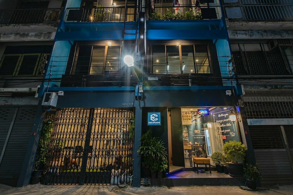 Hotel Every Surawong, Bangkok, photo