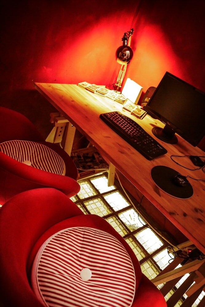 Фото Charles Bridge Hostel & Apartments