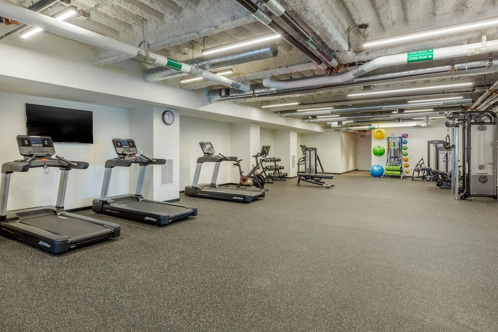 Фото Cambria Hotel Boston, Downtown - South Boston