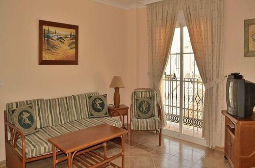 Гостиница Apartamentos Balcón de Carabeo в Нерха