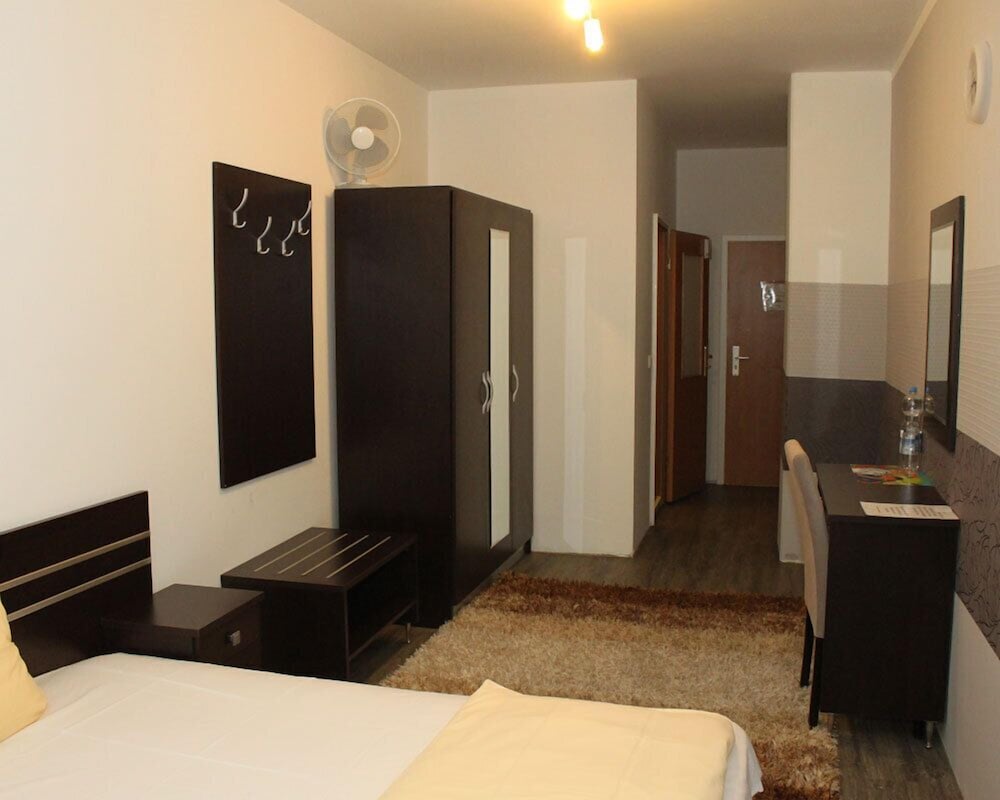 Фото Terminal Hotel One