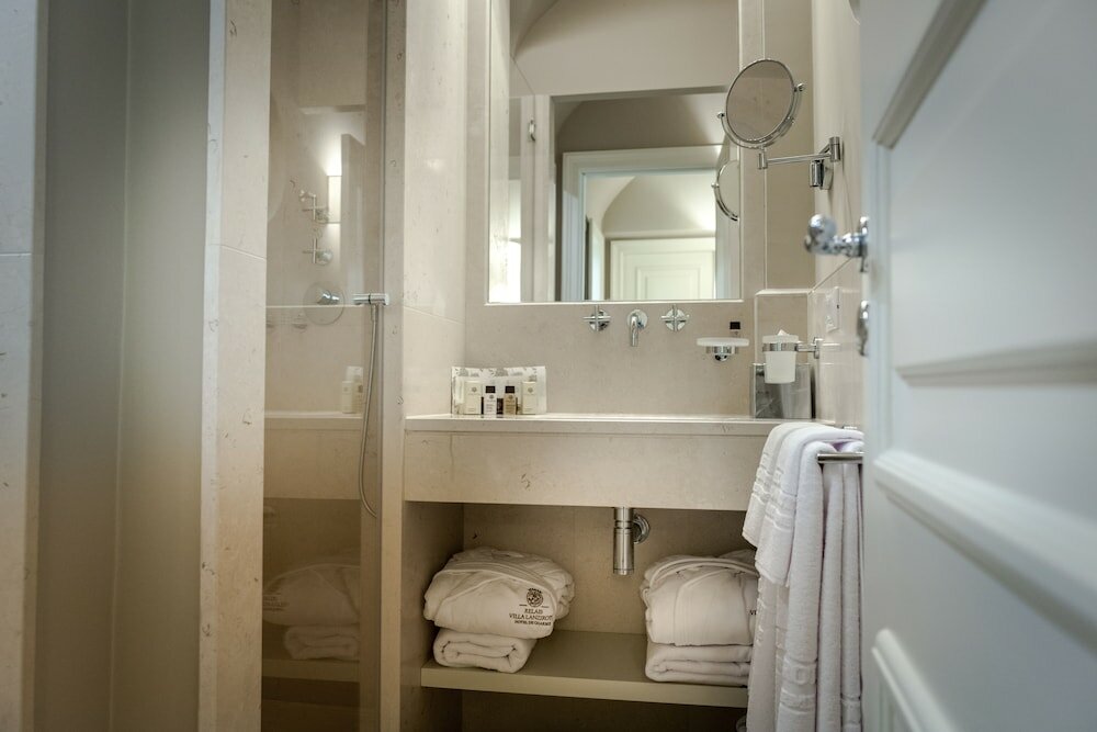 Фото Villa Lanzirotti Luxury Property