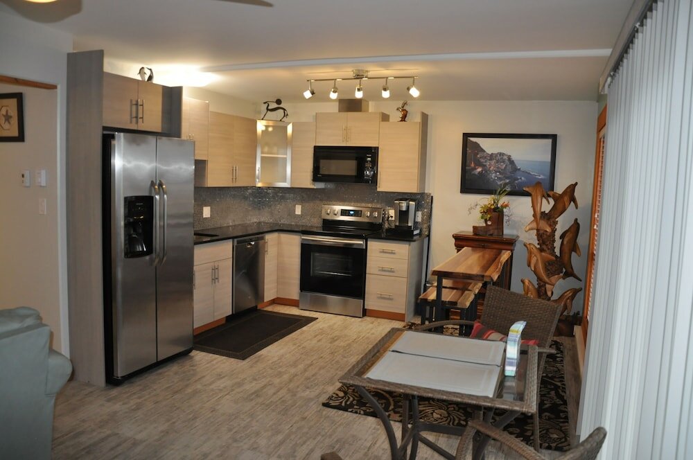 Фото Shelter Bay Resort