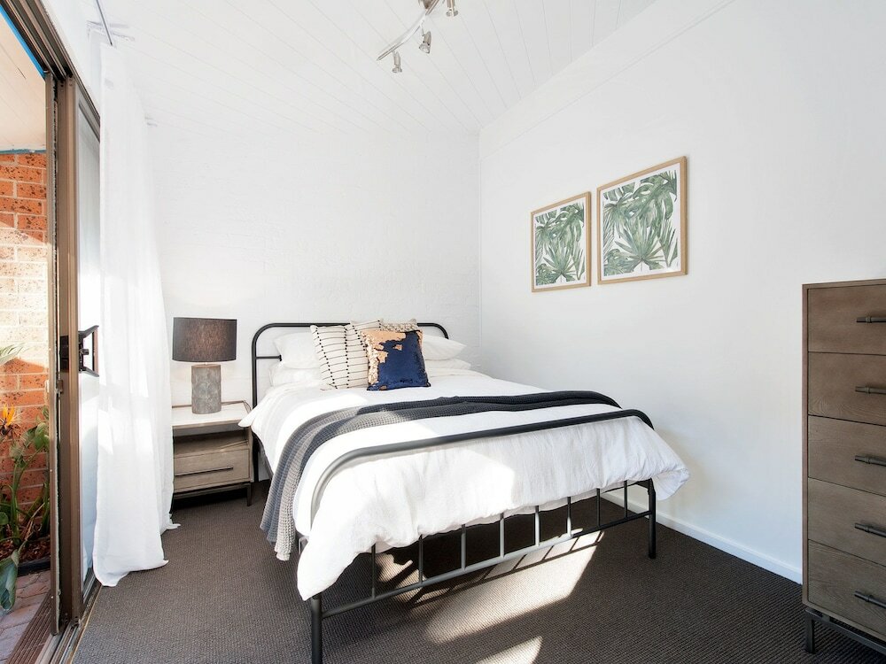 Фото Sandy Point Road, 51