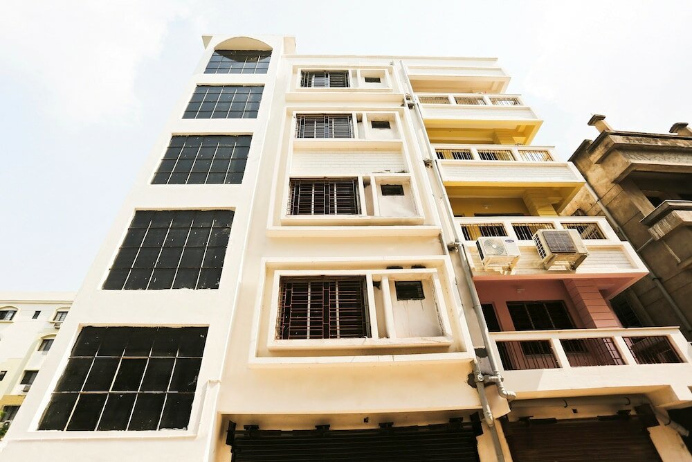 Фото Oyo 22566 Red Velvet Inn