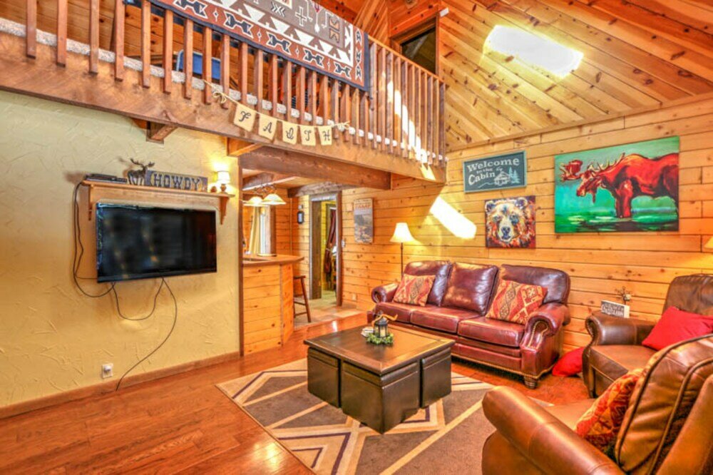 Фото Webb Cabin Mountain