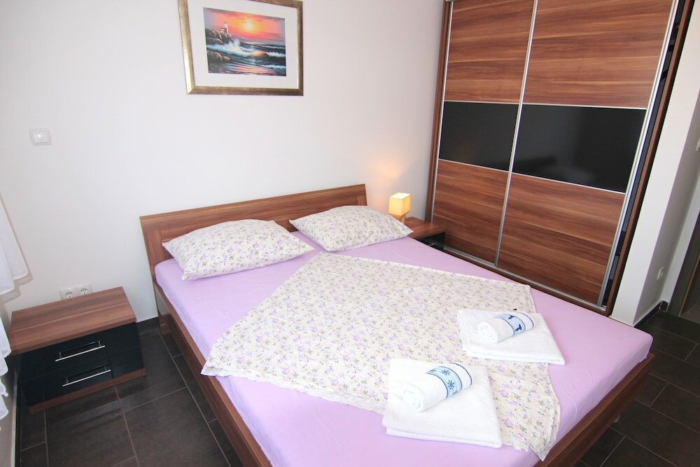 Фото Goga apartments