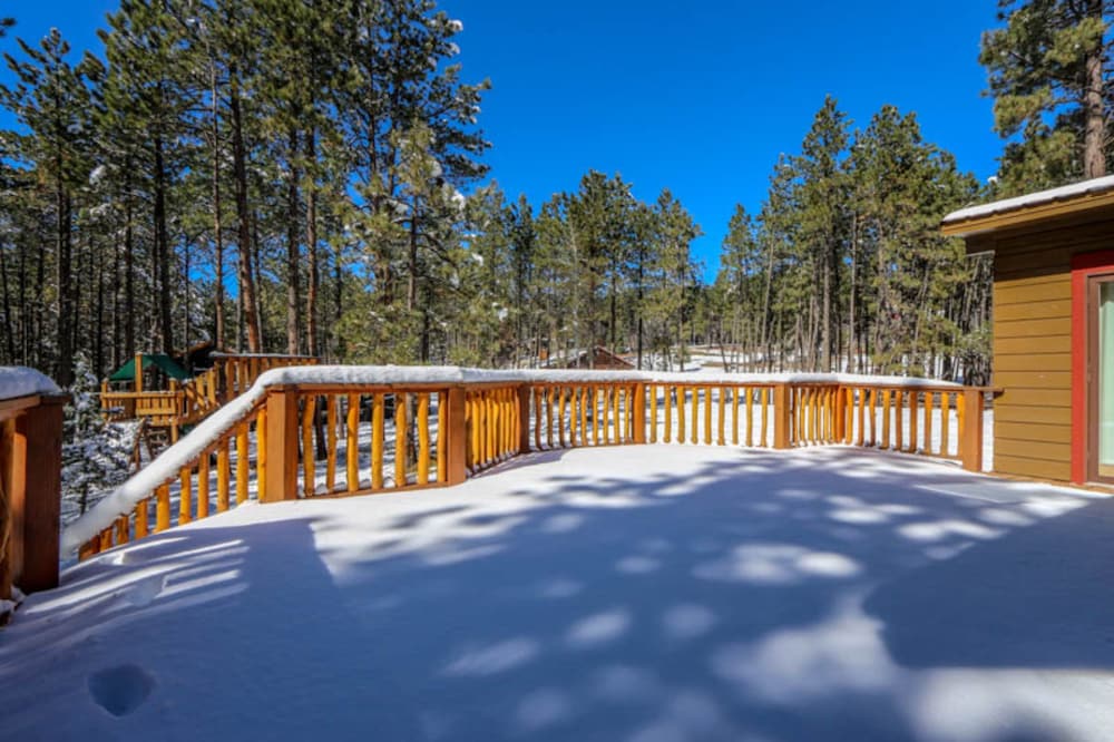 Фото Webb Cabin Mountain