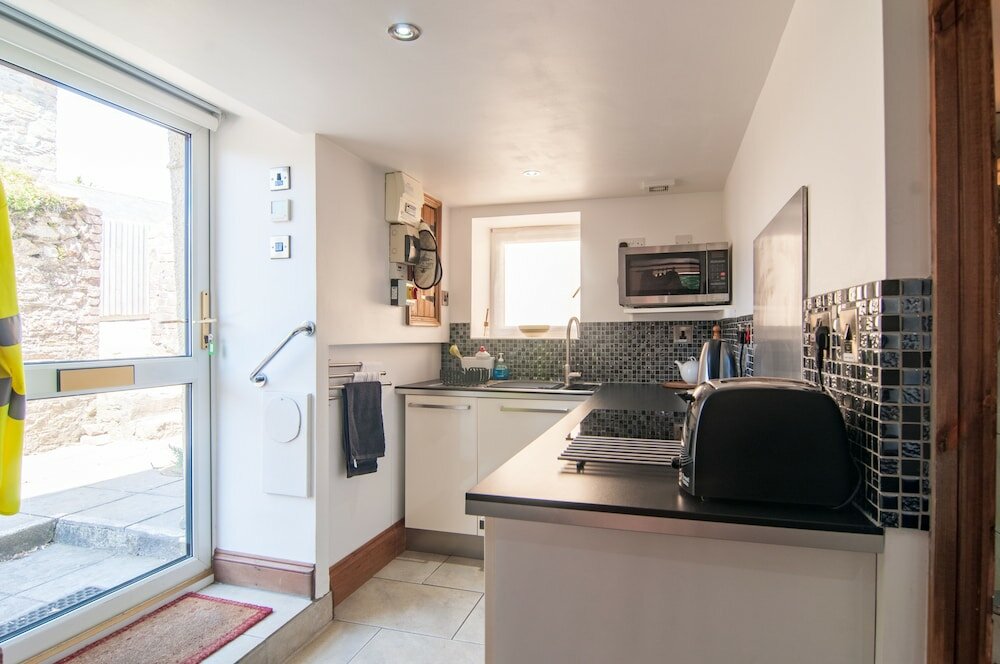 Фото Cadleigh Manor B&b