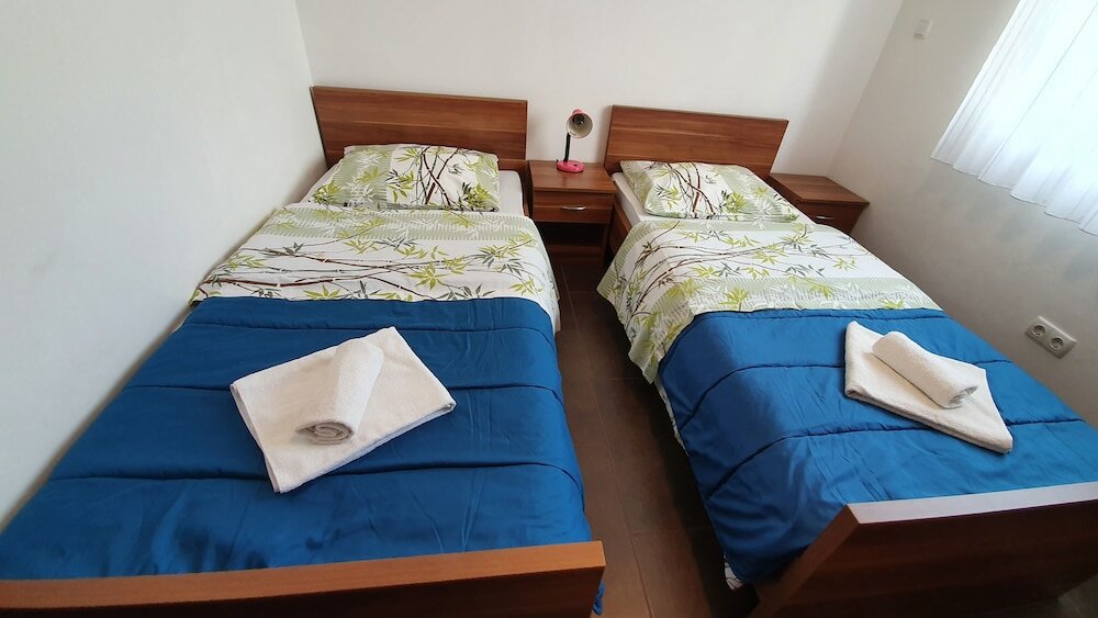 Фото Goga apartments