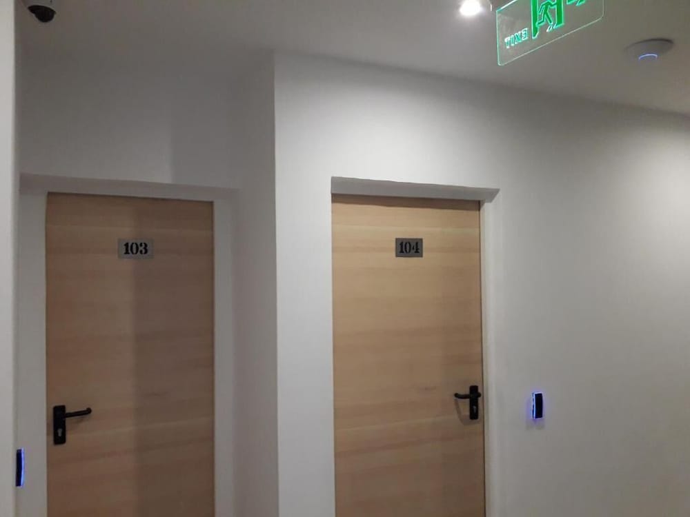 Фото TJ Boutique Accommodation