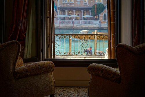 Гостиница Granda Sweet Suites в Венеции