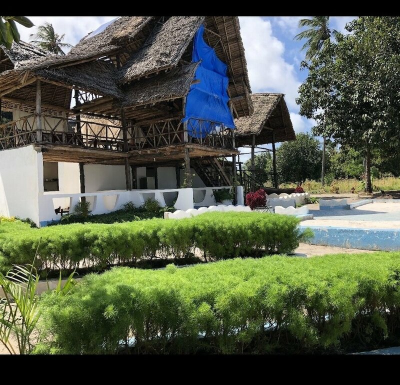 Гостиница Sea Front Mafia Lodge