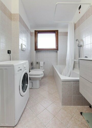 Апартаменты Suitelowcost Limbiate - Expò