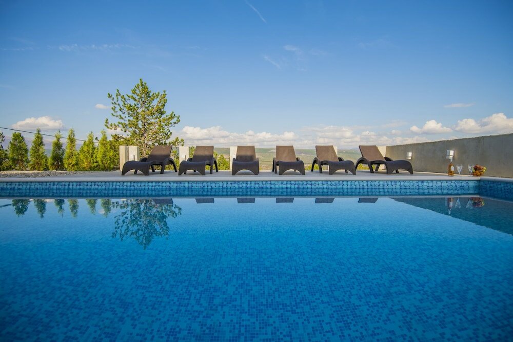 Фото Holiday House Luxury