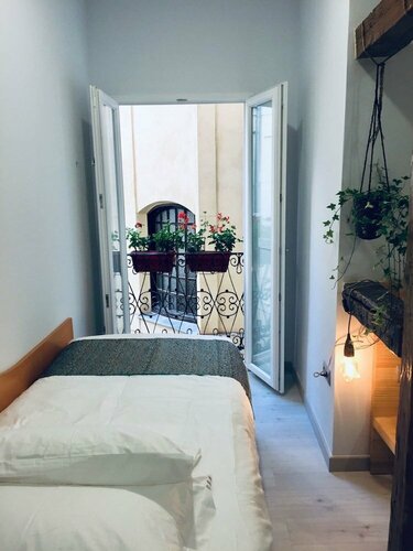 Хостел Hostal Palacio Luna в Мадриде