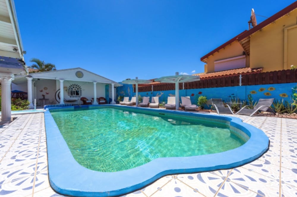 Фото Sunflower Villa Studios by Cmd