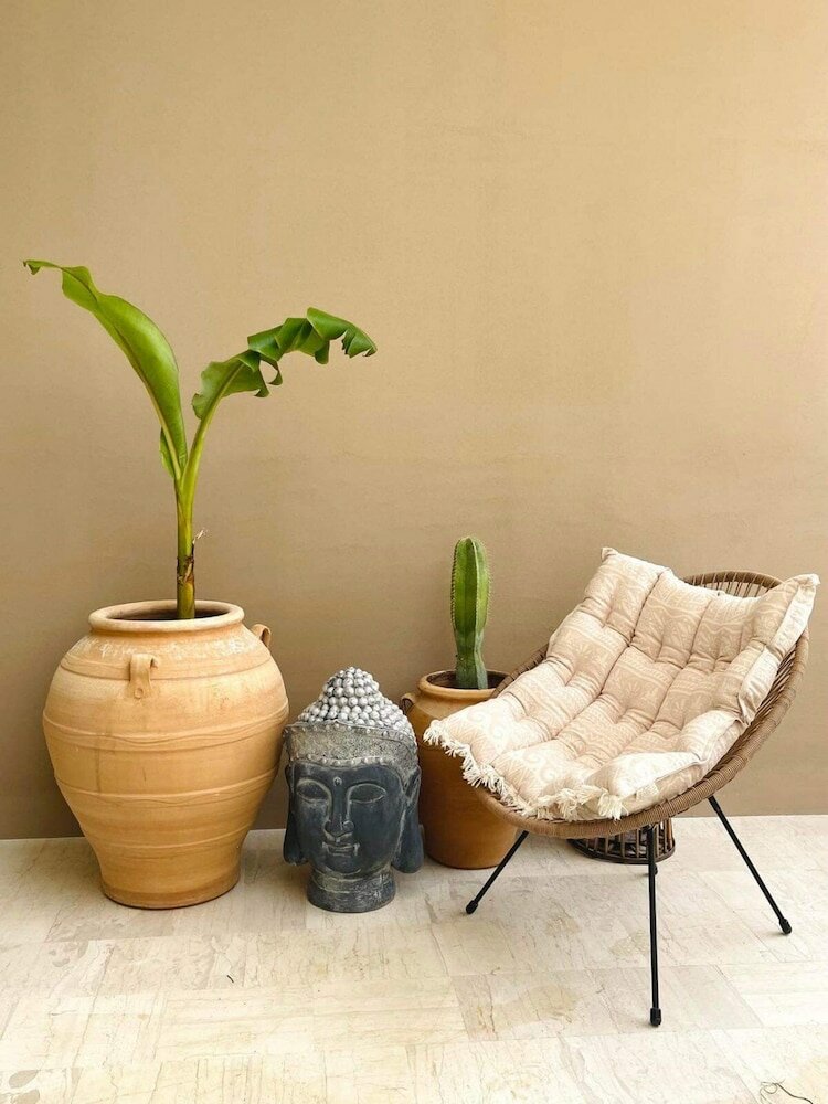 Фото Eora Studios