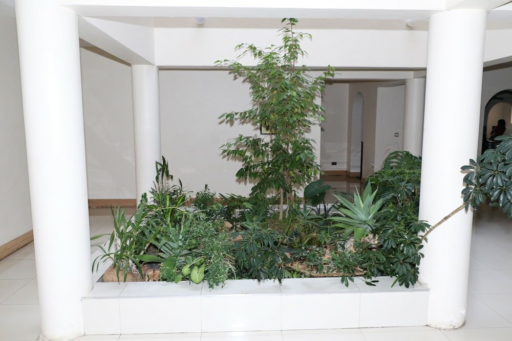 Фото Shailoh Folyjon 2Bedroomed Wing