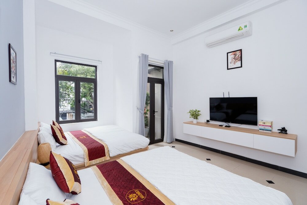 Фото Shjmily House