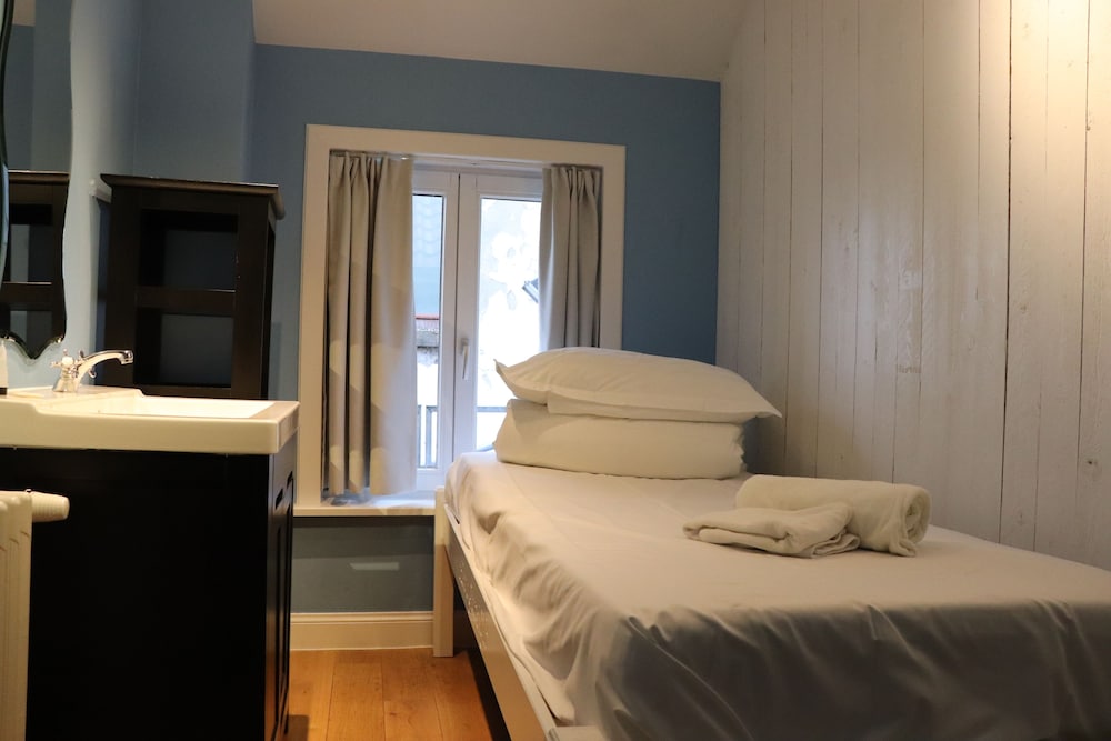 Фото Hostel Lybeer