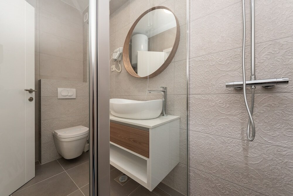 Фото Apartments & Rooms Pool Villas Maris