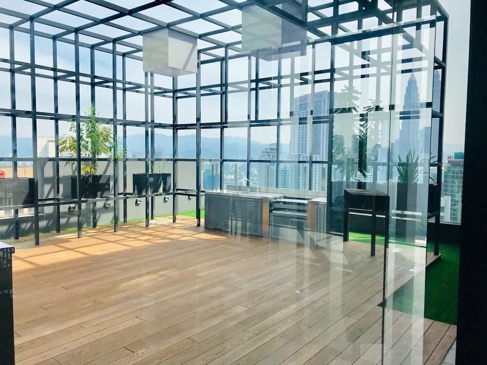 Фото 7Stonez Anggun Suites