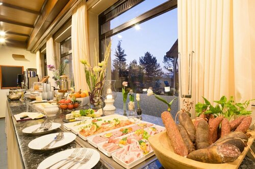 Внешний вид отеля Parkhotel Emstaler Höhe в Санде, фото 4