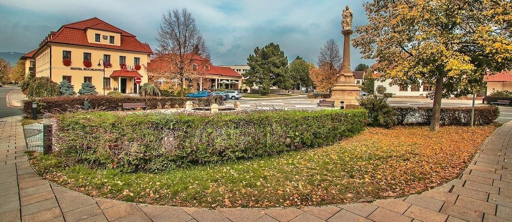 Фото Hotel Buchlovice