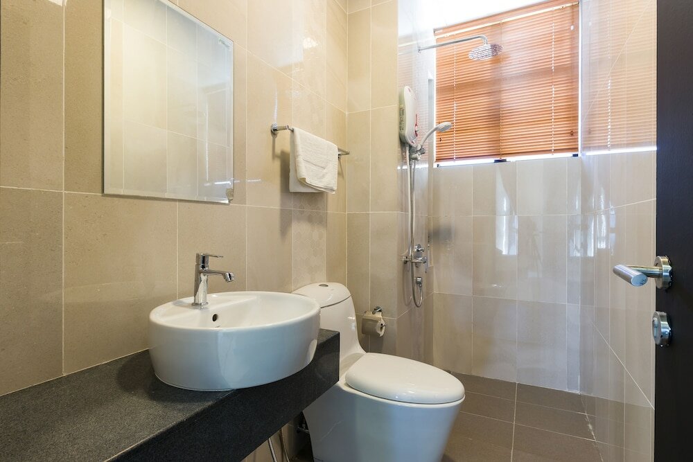 Фото J Dupion Boutique Suites by NowHere