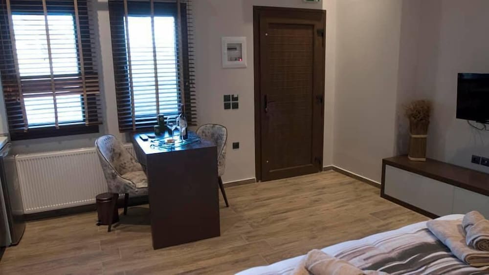 Фото Vintage Suites Trikala