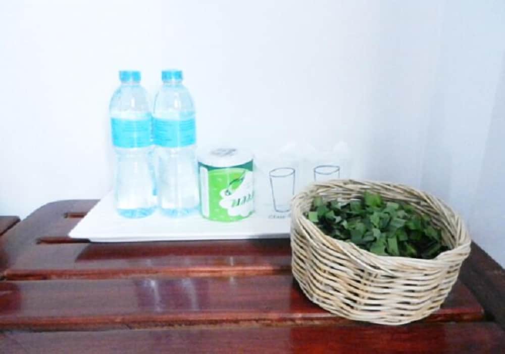 Фото NuttyPhoy Hotel