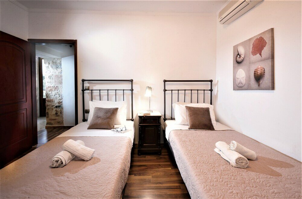 Фото Villa Louisa