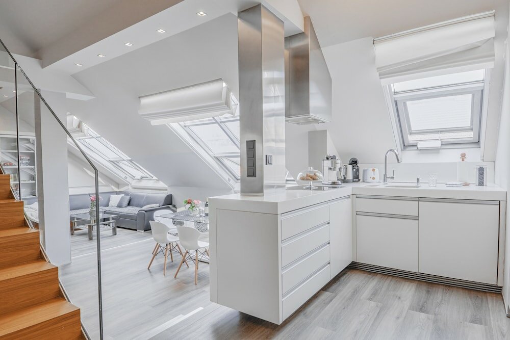 Фото Luxury Apartment in Centre