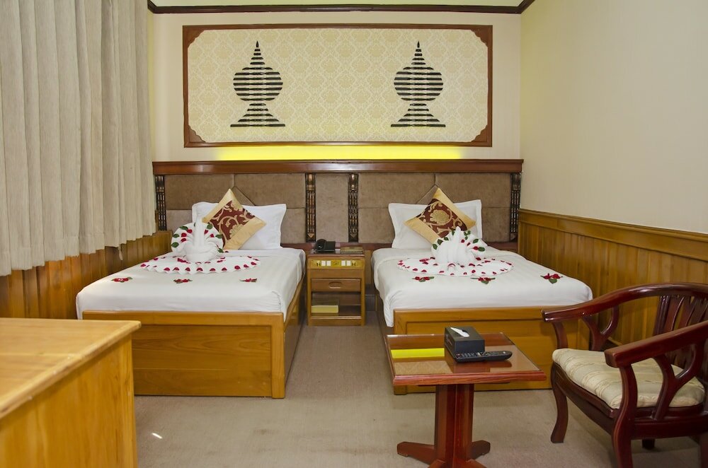 Фото Palace Hotel