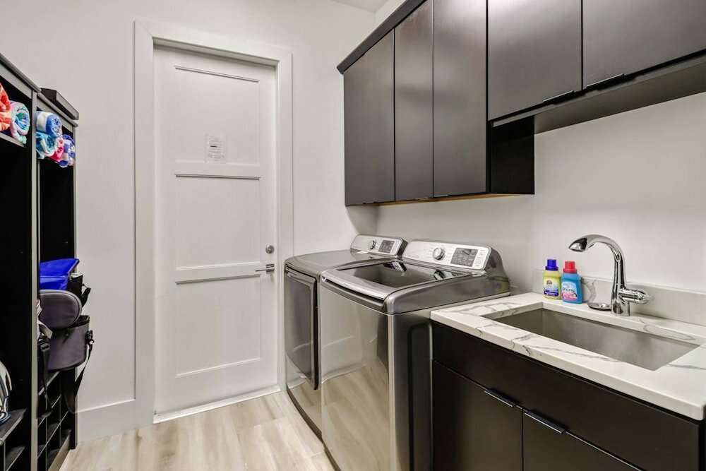 Фото 1625 Nw 32nd Ct