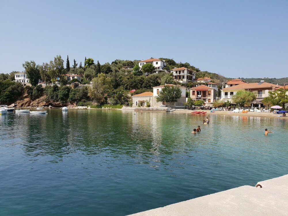 Фото Zmas Studios