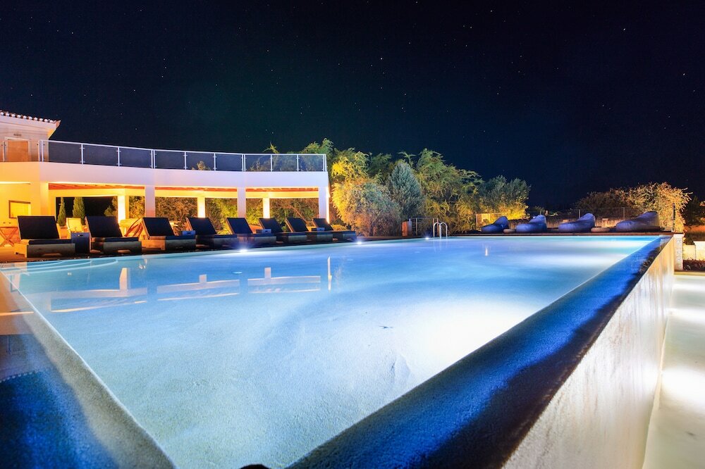 Фото 180 South Seaside Hotel