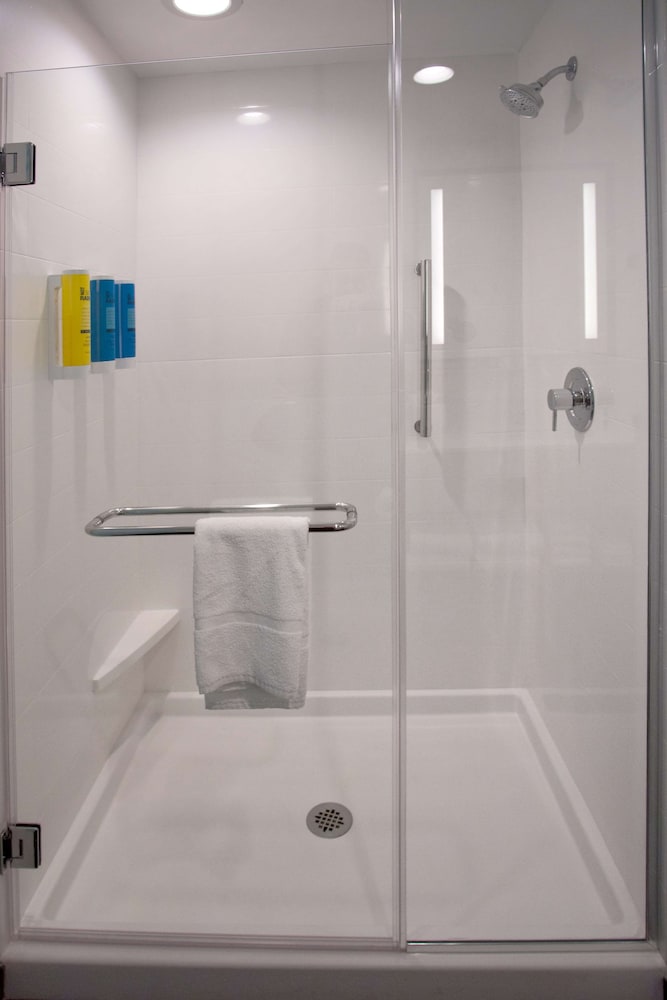 Фото Tru by Hilton Oklahoma City Nw Expressway