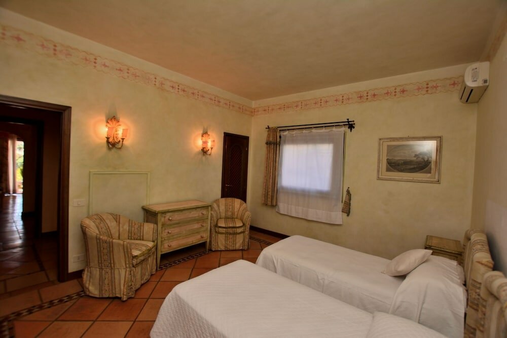 Фото Cala del Faro 103