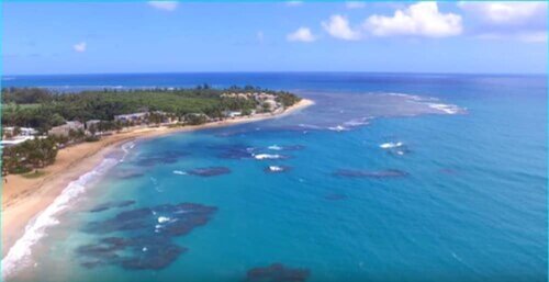 Гостиница Breezy Beachfront apt. View of Paradise