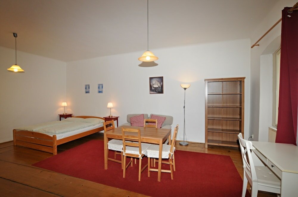 Фото Downtown Apartments Český Krumlov