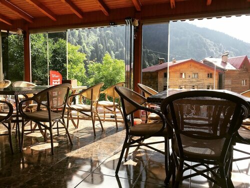 Гостиница Yazıcı Delux Apart в Чамлыхемшине