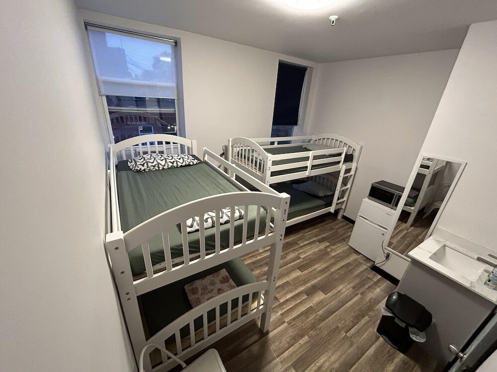 Фото Palmerston Hotel