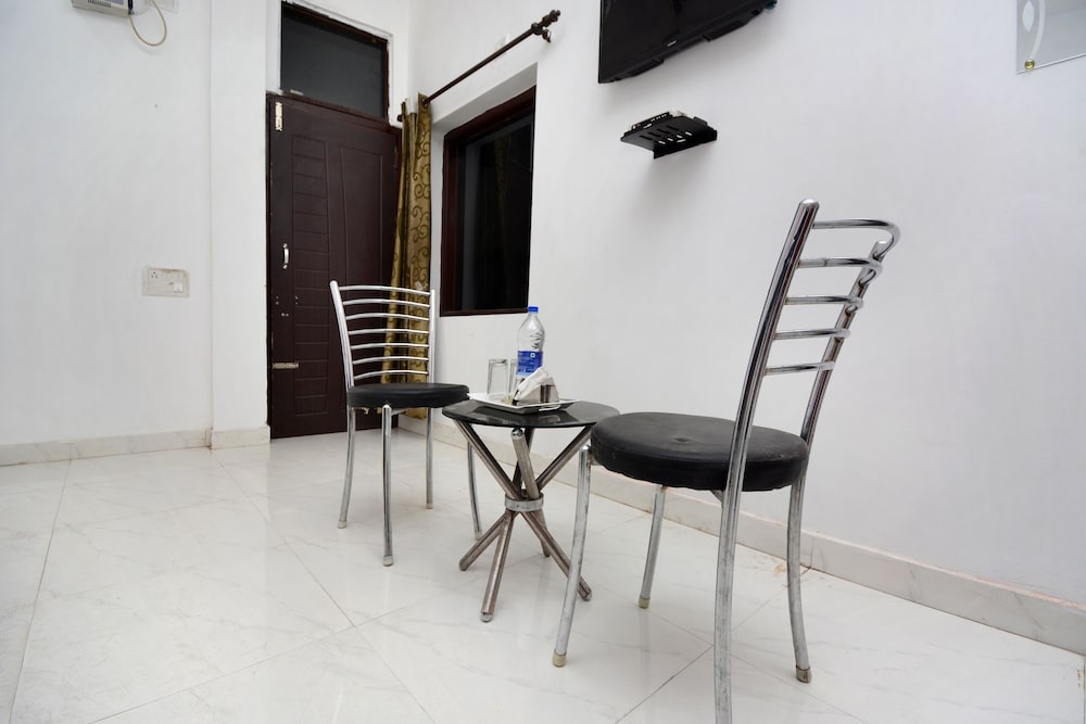 Фото Oyo 27801 Kings Landing