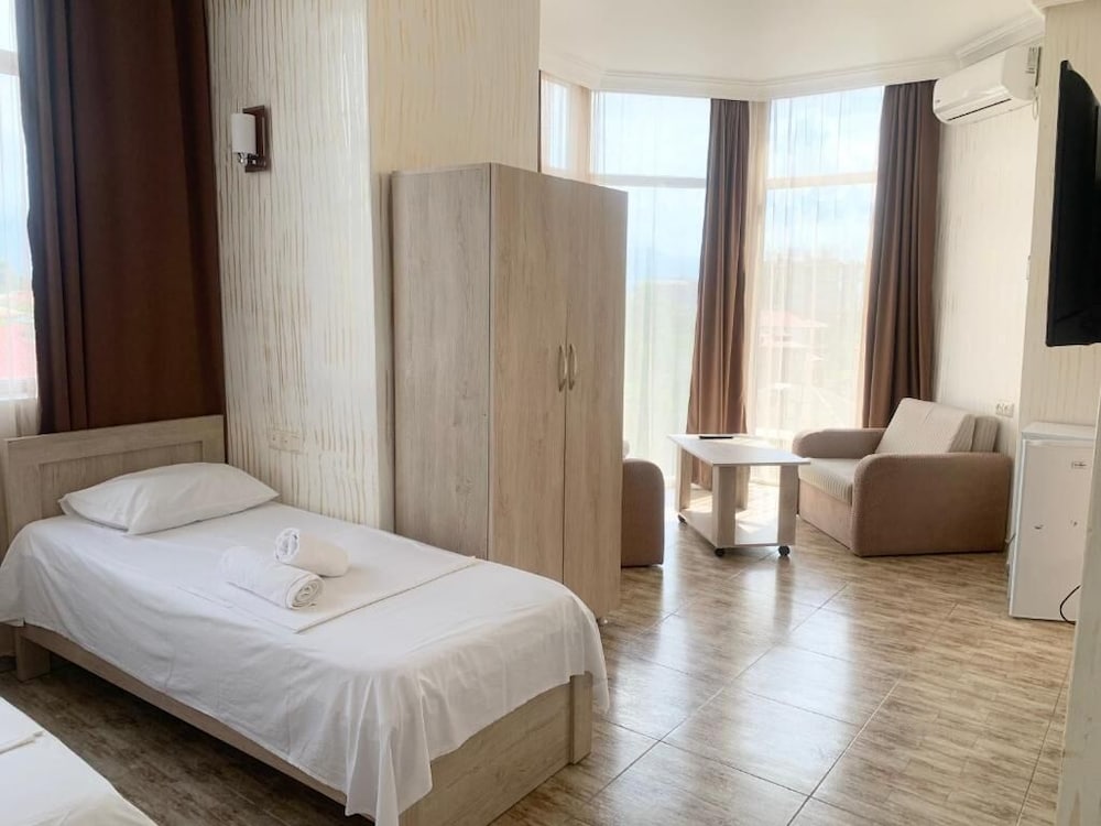 Фото Отель Batumi Inn