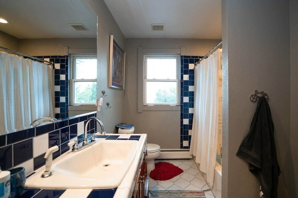 Фото The Timeless Retreat A Cherry Creek Family Home